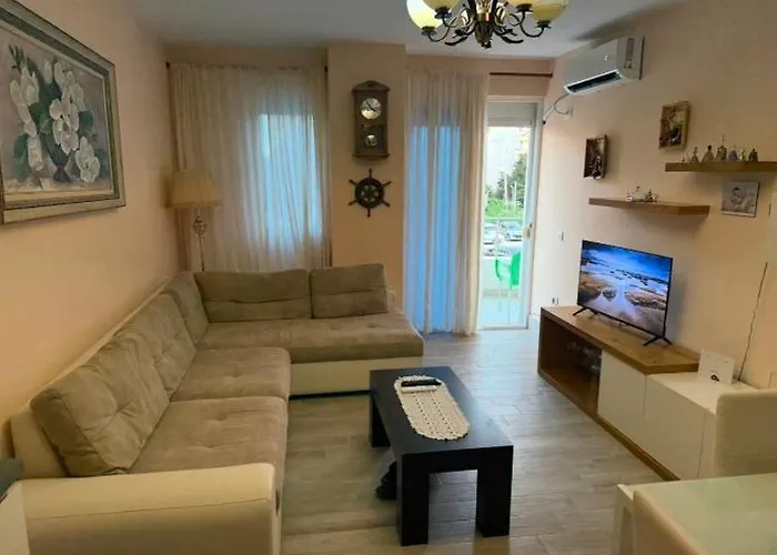 Lejlighed Grand Blue Fafa Golem (Tirana)